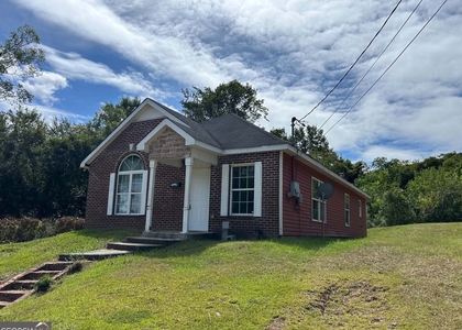 460 Elm Street - Photo 1