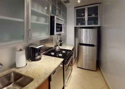 30 Park Avenue - Photo 1