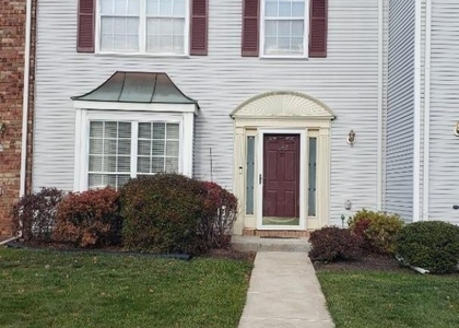 1902 Bayley Ct - Photo 1