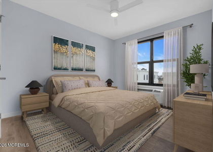 1150 Kingsley Street - Photo 1