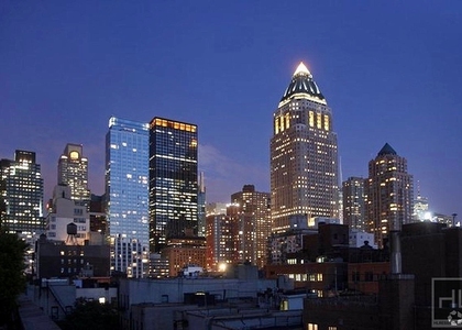 West 53 Street - Photo 1