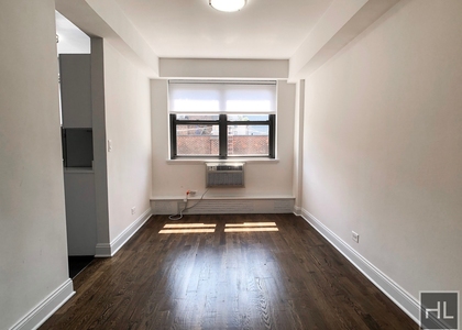 East 69 Street - Photo 1