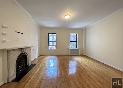 West 55 Street - Photo 1