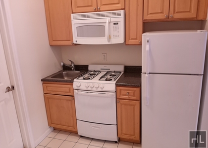 West 55 Street - Photo 1