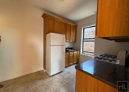 West 204 Street - Photo 1