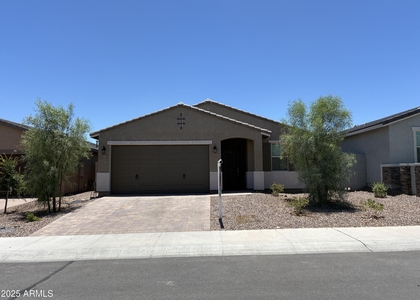 19913 W Palo Verde Drive - Photo 1