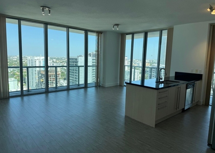 79 Sw 12th Street - Photo 1
