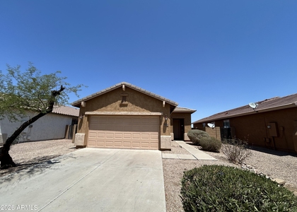 46124 W Sheridan Road - Photo 1