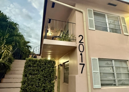 2017 Ne 18th Street - Photo 1