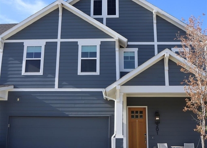 201 Chestnut - Photo 1