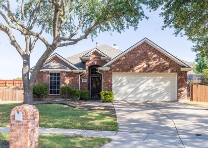 8100 Raven Court - Photo 1