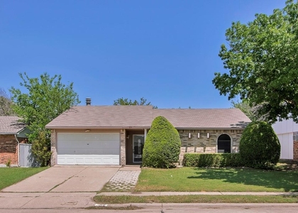 631 Valley View Drive - Photo 1