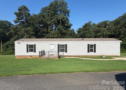 115 Kimberly Circle - Photo 1