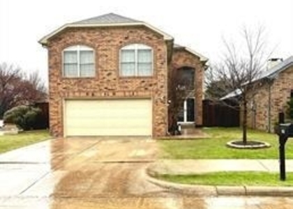 1214 Broken Arrow Trail - Photo 1