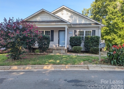 322 Clover Street - Photo 1