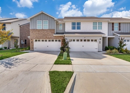 237 Berthe Court - Photo 1