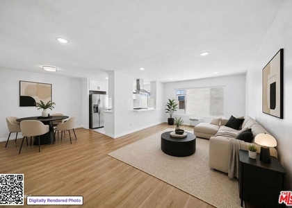 1039 N Harper Avenue - Photo 1