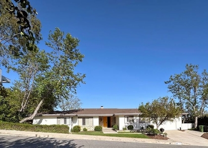 1212 Roberto Lane - Photo 1