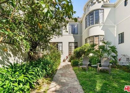 4707 Finley Avenue - Photo 1