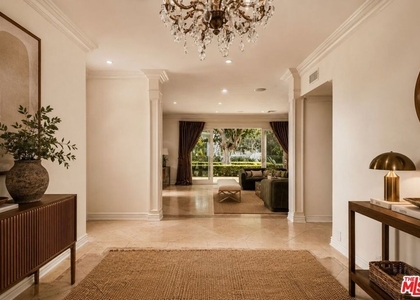 1915 Loma Vista Drive - Photo 1