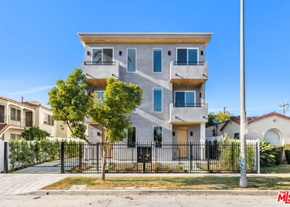 5223 W 20th Street - Photo 1