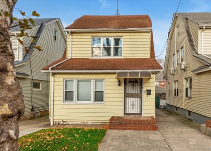 70-15 Manse Street - Photo 1
