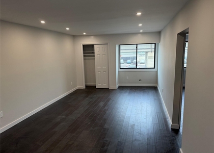 99-105 W Hoffman Avenue - Photo 1