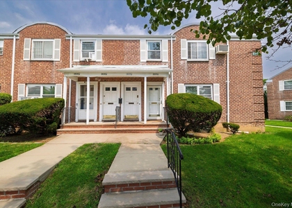 245-41b 77th Crescent - Photo 1