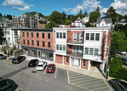 12 N Astor Street - Photo 1