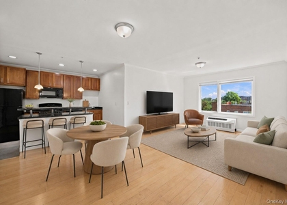 479 Front Street - Photo 1