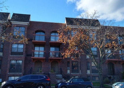 7118 164th Street - Photo 1