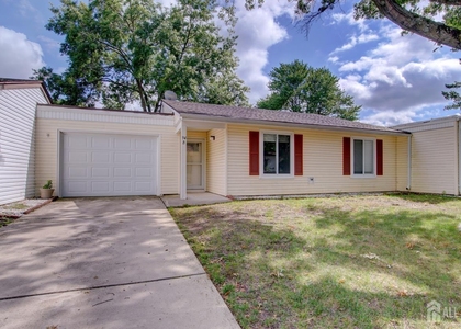 94 Salix Plaza - Photo 1