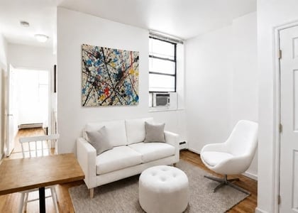 628 W 138th Street - Photo 1