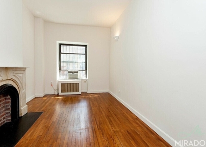 39 W 16th Street - Photo 1