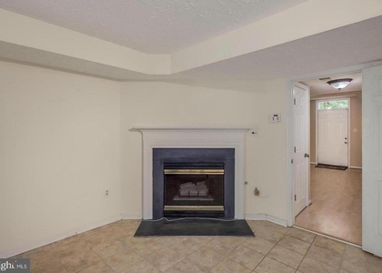 44102 Tippecanoe Terrace - Photo 1