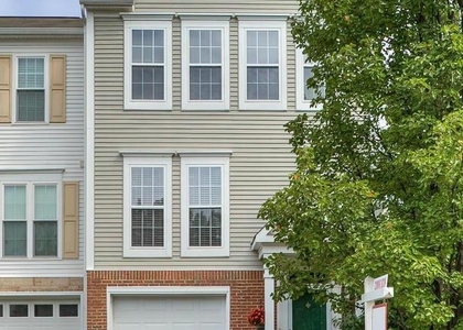 44102 Tippecanoe Terrace - Photo 1