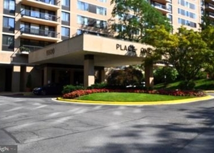 5500 Holmes Run Parkway - Photo 1