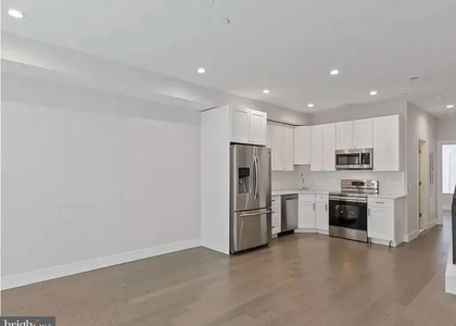 2118 N 8th Street - Photo 1