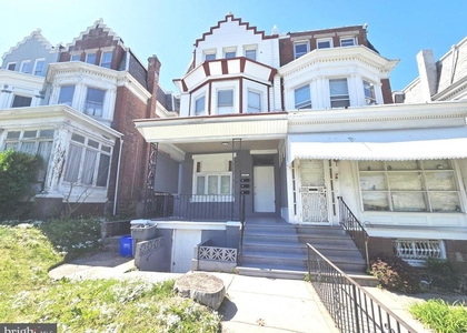 509 E Washington Lane - Photo 1