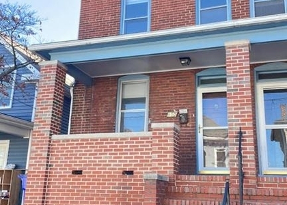 648-650 N Mulberry Street - Photo 1