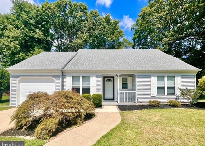 183 Stoney Drive - Photo 1