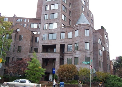 3 Washington Circle Nw - Photo 1