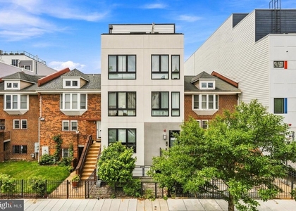 2618 University Place Nw - Photo 1