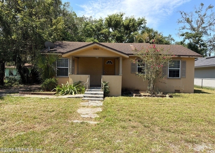 9116 Adams Avenue - Photo 1