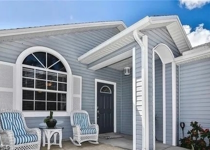 11652 Pawley Avenue - Photo 1