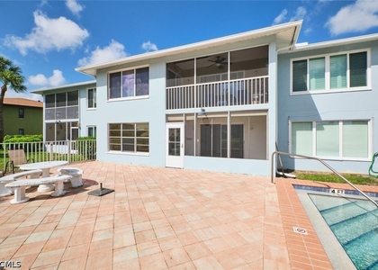 4707 Se 5th Avenue - Photo 1