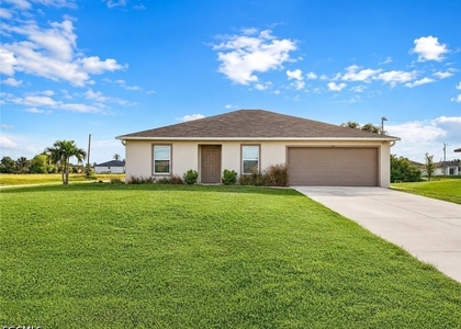 120 Nw 25th Avenue - Photo 1