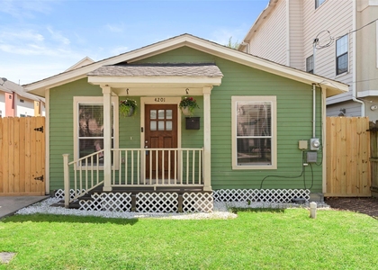 4201 Marina Street - Photo 1