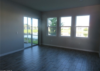 4709 Arboretum Circle - Photo 1