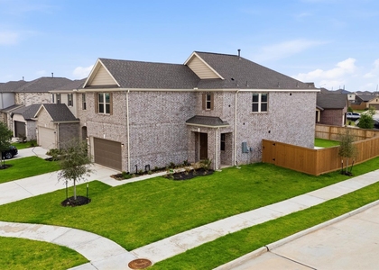 2816 Shimmer Edge Drive - Photo 1